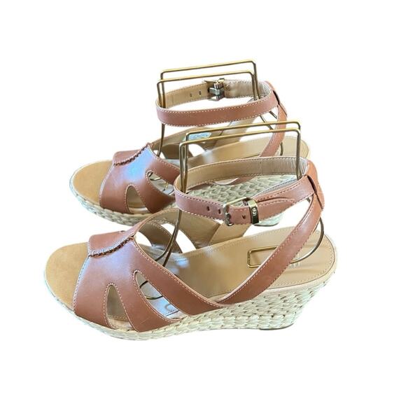 UGG Careena  Leather Ankle-Strap Espadrille Platform Wedge Sandals NEW Size 9.5 - Picture 2 of 8